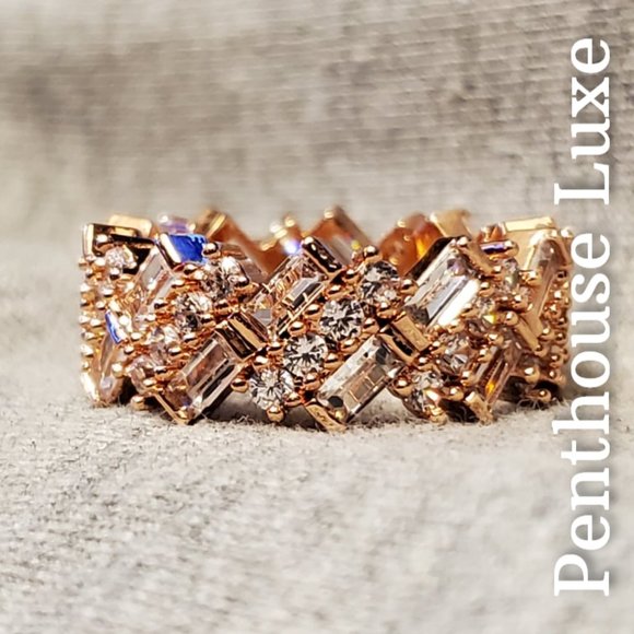 FINAL RESTOCK!! Rose Gold Slanted Diamond Band - Picture 4 of 5